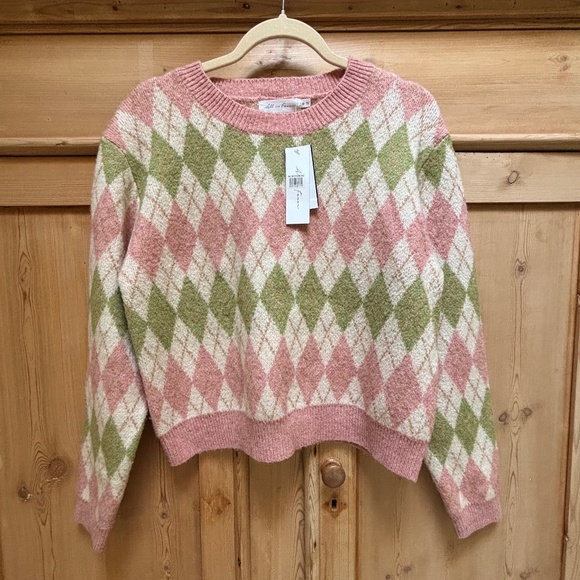 All in Favor Argyle Crewneck Sweater NWT Size M - Picture 1 of 8